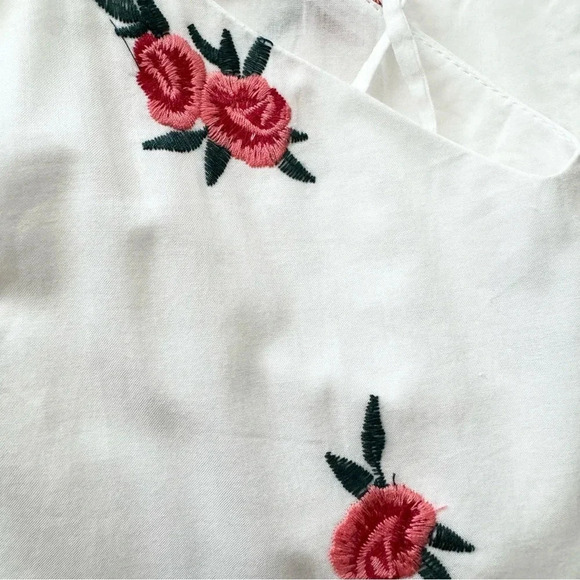 Lovers and Friends Floral Jumpsuit Lace up back White Rose Embroidered Size XS - Picture 8 of 10